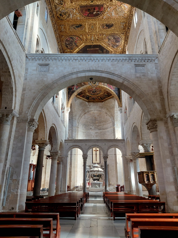 The interior of the Basilica of Saint Nicholas (Basilica di San Nicola) in Bari, Italy 1